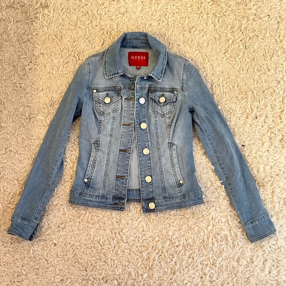 GUESS Red Logo Patch on Light Blue Denim